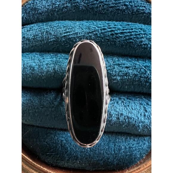 Vintage Sterling Silver Onyx Ring Size 4 Long Oval Cabochon Southwestern 7g - Picture 1 of 10